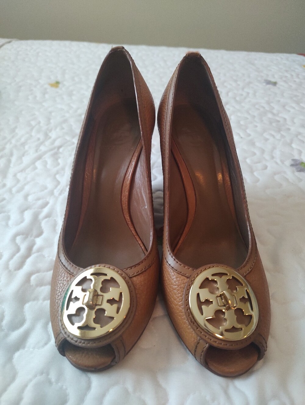 Tory Burch Brown Leather Peep-Toe Heels with Gold Medallion - Picture 2 of 7